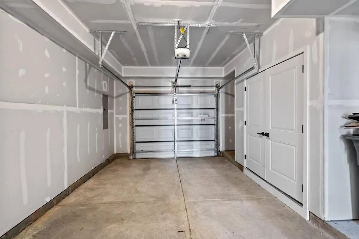 بيت للعطل فيلا Luxurious King 3Br Townhouse Mins To Uptown Clt! تشارلوت الولايات المتحدة الأمريكية