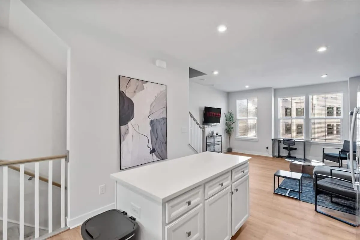 فيلا Luxurious King 3Br Townhouse Mins To Uptown Clt! تشارلوت